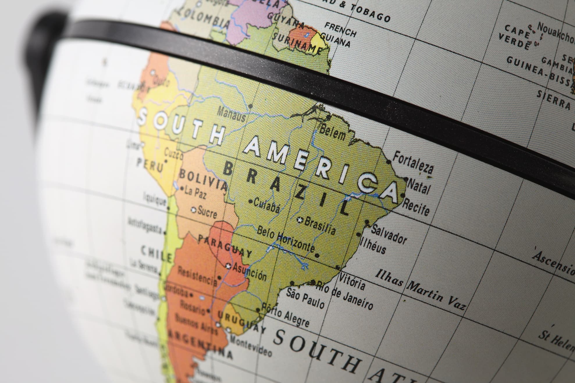 Atuação nacional · rede de correspondentes em todo o Brasil
